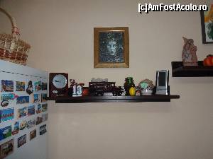 [P01] Undeva pe etajera din bucatarie se vede un ou galben si un iepuras de la Zoazore » foto by fanespoitorul
 - 
<span class="allrVoted glyphicon glyphicon-heart hidden" id="av606704"></span>
<a class="m-l-10 hidden" id="sv606704" onclick="voting_Foto_DelVot(,606704,17815)" role="button">șterge vot <span class="glyphicon glyphicon-remove"></span></a>
<a id="v9606704" class=" c-red"  onclick="voting_Foto_SetVot(606704)" role="button"><span class="glyphicon glyphicon-heart-empty"></span> <b>LIKE</b> = Votează poza</a> <img class="hidden"  id="f606704W9" src="/imagini/loader.gif" border="0" /><span class="AjErrMes hidden" id="e606704ErM"></span>