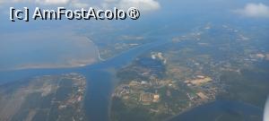 [P03] Krabi vazut din avion » foto by elenaadina
 - 
<span class="allrVoted glyphicon glyphicon-heart hidden" id="av1420955"></span>
<a class="m-l-10 hidden" id="sv1420955" onclick="voting_Foto_DelVot(,1420955,17822)" role="button">șterge vot <span class="glyphicon glyphicon-remove"></span></a>
<a id="v91420955" class=" c-red"  onclick="voting_Foto_SetVot(1420955)" role="button"><span class="glyphicon glyphicon-heart-empty"></span> <b>LIKE</b> = Votează poza</a> <img class="hidden"  id="f1420955W9" src="/imagini/loader.gif" border="0" /><span class="AjErrMes hidden" id="e1420955ErM"></span>