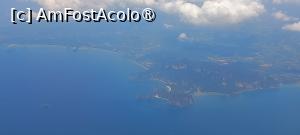 [P06] Railay Bay vazut din avion » foto by elenaadina
 - 
<span class="allrVoted glyphicon glyphicon-heart hidden" id="av1420958"></span>
<a class="m-l-10 hidden" id="sv1420958" onclick="voting_Foto_DelVot(,1420958,17822)" role="button">șterge vot <span class="glyphicon glyphicon-remove"></span></a>
<a id="v91420958" class=" c-red"  onclick="voting_Foto_SetVot(1420958)" role="button"><span class="glyphicon glyphicon-heart-empty"></span> <b>LIKE</b> = Votează poza</a> <img class="hidden"  id="f1420958W9" src="/imagini/loader.gif" border="0" /><span class="AjErrMes hidden" id="e1420958ErM"></span>