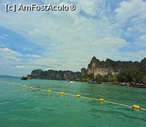 [P26] Railay West » foto by elenaadina
 - 
<span class="allrVoted glyphicon glyphicon-heart hidden" id="av1421003"></span>
<a class="m-l-10 hidden" id="sv1421003" onclick="voting_Foto_DelVot(,1421003,17822)" role="button">șterge vot <span class="glyphicon glyphicon-remove"></span></a>
<a id="v91421003" class=" c-red"  onclick="voting_Foto_SetVot(1421003)" role="button"><span class="glyphicon glyphicon-heart-empty"></span> <b>LIKE</b> = Votează poza</a> <img class="hidden"  id="f1421003W9" src="/imagini/loader.gif" border="0" /><span class="AjErrMes hidden" id="e1421003ErM"></span>