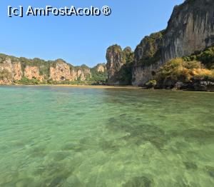[P31] Ton Sai,Railay Bay » foto by elenaadina
 - 
<span class="allrVoted glyphicon glyphicon-heart hidden" id="av1421008"></span>
<a class="m-l-10 hidden" id="sv1421008" onclick="voting_Foto_DelVot(,1421008,17822)" role="button">șterge vot <span class="glyphicon glyphicon-remove"></span></a>
<a id="v91421008" class=" c-red"  onclick="voting_Foto_SetVot(1421008)" role="button"><span class="glyphicon glyphicon-heart-empty"></span> <b>LIKE</b> = Votează poza</a> <img class="hidden"  id="f1421008W9" src="/imagini/loader.gif" border="0" /><span class="AjErrMes hidden" id="e1421008ErM"></span>