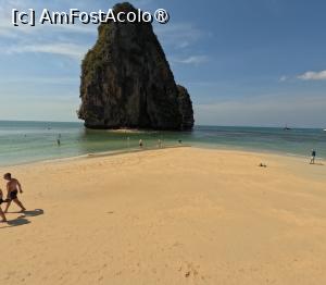 [P32] Phra Nang , Railay Bay » foto by elenaadina
 - 
<span class="allrVoted glyphicon glyphicon-heart hidden" id="av1421009"></span>
<a class="m-l-10 hidden" id="sv1421009" onclick="voting_Foto_DelVot(,1421009,17822)" role="button">șterge vot <span class="glyphicon glyphicon-remove"></span></a>
<a id="v91421009" class=" c-red"  onclick="voting_Foto_SetVot(1421009)" role="button"><span class="glyphicon glyphicon-heart-empty"></span> <b>LIKE</b> = Votează poza</a> <img class="hidden"  id="f1421009W9" src="/imagini/loader.gif" border="0" /><span class="AjErrMes hidden" id="e1421009ErM"></span>