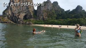 [P69] Phra Nang , Railay Bay » foto by elenaadina
 - 
<span class="allrVoted glyphicon glyphicon-heart hidden" id="av1421211"></span>
<a class="m-l-10 hidden" id="sv1421211" onclick="voting_Foto_DelVot(,1421211,17822)" role="button">șterge vot <span class="glyphicon glyphicon-remove"></span></a>
<a id="v91421211" class=" c-red"  onclick="voting_Foto_SetVot(1421211)" role="button"><span class="glyphicon glyphicon-heart-empty"></span> <b>LIKE</b> = Votează poza</a> <img class="hidden"  id="f1421211W9" src="/imagini/loader.gif" border="0" /><span class="AjErrMes hidden" id="e1421211ErM"></span>