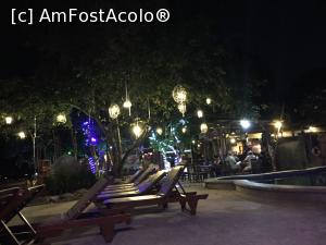 [P04] piscina si restaurantul hotelului unde am stat, seara » foto by rentea
 - 
<span class="allrVoted glyphicon glyphicon-heart hidden" id="av710004"></span>
<a class="m-l-10 hidden" id="sv710004" onclick="voting_Foto_DelVot(,710004,17822)" role="button">șterge vot <span class="glyphicon glyphicon-remove"></span></a>
<a id="v9710004" class=" c-red"  onclick="voting_Foto_SetVot(710004)" role="button"><span class="glyphicon glyphicon-heart-empty"></span> <b>LIKE</b> = Votează poza</a> <img class="hidden"  id="f710004W9" src="/imagini/loader.gif" border="0" /><span class="AjErrMes hidden" id="e710004ErM"></span>