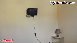 [P12] Hotel Banya. Televizorul LCD, un ajutor nesperat pentru odihna din timpul nopții... :))  » foto by Costi
 - 
<span class="allrVoted glyphicon glyphicon-heart hidden" id="av581703"></span>
<a class="m-l-10 hidden" id="sv581703" onclick="voting_Foto_DelVot(,581703,17823)" role="button">șterge vot <span class="glyphicon glyphicon-remove"></span></a>
<a id="v9581703" class=" c-red"  onclick="voting_Foto_SetVot(581703)" role="button"><span class="glyphicon glyphicon-heart-empty"></span> <b>LIKE</b> = Votează poza</a> <img class="hidden"  id="f581703W9" src="/imagini/loader.gif" border="0" /><span class="AjErrMes hidden" id="e581703ErM"></span>
