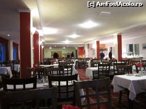 [P18] Restaurantul hotelului.  » foto by ariciu*
 - 
<span class="allrVoted glyphicon glyphicon-heart hidden" id="av583428"></span>
<a class="m-l-10 hidden" id="sv583428" onclick="voting_Foto_DelVot(,583428,17848)" role="button">șterge vot <span class="glyphicon glyphicon-remove"></span></a>
<a id="v9583428" class=" c-red"  onclick="voting_Foto_SetVot(583428)" role="button"><span class="glyphicon glyphicon-heart-empty"></span> <b>LIKE</b> = Votează poza</a> <img class="hidden"  id="f583428W9" src="/imagini/loader.gif" border="0" /><span class="AjErrMes hidden" id="e583428ErM"></span>