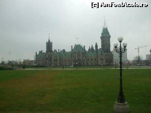 [P09] Parliament Hill » foto by Carmen Lyrics
 - 
<span class="allrVoted glyphicon glyphicon-heart hidden" id="av583517"></span>
<a class="m-l-10 hidden" id="sv583517" onclick="voting_Foto_DelVot(,583517,17852)" role="button">șterge vot <span class="glyphicon glyphicon-remove"></span></a>
<a id="v9583517" class=" c-red"  onclick="voting_Foto_SetVot(583517)" role="button"><span class="glyphicon glyphicon-heart-empty"></span> <b>LIKE</b> = Votează poza</a> <img class="hidden"  id="f583517W9" src="/imagini/loader.gif" border="0" /><span class="AjErrMes hidden" id="e583517ErM"></span>