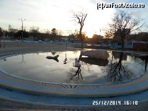 [P08] Ștrandul de vară » foto by ungureanica
 - 
<span class="allrVoted glyphicon glyphicon-heart hidden" id="av583802"></span>
<a class="m-l-10 hidden" id="sv583802" onclick="voting_Foto_DelVot(,583802,17859)" role="button">șterge vot <span class="glyphicon glyphicon-remove"></span></a>
<a id="v9583802" class=" c-red"  onclick="voting_Foto_SetVot(583802)" role="button"><span class="glyphicon glyphicon-heart-empty"></span> <b>LIKE</b> = Votează poza</a> <img class="hidden"  id="f583802W9" src="/imagini/loader.gif" border="0" /><span class="AjErrMes hidden" id="e583802ErM"></span>