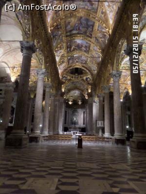 [P27] Genova - Basilica dell* Annunziata » foto by Alina53
 - 
<span class="allrVoted glyphicon glyphicon-heart hidden" id="av715868"></span>
<a class="m-l-10 hidden" id="sv715868" onclick="voting_Foto_DelVot(,715868,17888)" role="button">șterge vot <span class="glyphicon glyphicon-remove"></span></a>
<a id="v9715868" class=" c-red"  onclick="voting_Foto_SetVot(715868)" role="button"><span class="glyphicon glyphicon-heart-empty"></span> <b>LIKE</b> = Votează poza</a> <img class="hidden"  id="f715868W9" src="/imagini/loader.gif" border="0" /><span class="AjErrMes hidden" id="e715868ErM"></span>