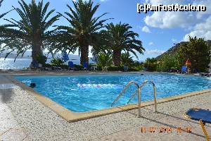 [P17] Metaxatos - piscina » foto by Lil
 - 
<span class="allrVoted glyphicon glyphicon-heart hidden" id="av586087"></span>
<a class="m-l-10 hidden" id="sv586087" onclick="voting_Foto_DelVot(,586087,17902)" role="button">șterge vot <span class="glyphicon glyphicon-remove"></span></a>
<a id="v9586087" class=" c-red"  onclick="voting_Foto_SetVot(586087)" role="button"><span class="glyphicon glyphicon-heart-empty"></span> <b>LIKE</b> = Votează poza</a> <img class="hidden"  id="f586087W9" src="/imagini/loader.gif" border="0" /><span class="AjErrMes hidden" id="e586087ErM"></span>