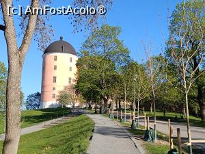 [P55] Uppsala, urcăm spre Castel » foto by mprofeanu
 - 
<span class="allrVoted glyphicon glyphicon-heart hidden" id="av1513431"></span>
<a class="m-l-10 hidden" id="sv1513431" onclick="voting_Foto_DelVot(,1513431,17905)" role="button">șterge vot <span class="glyphicon glyphicon-remove"></span></a>
<a id="v91513431" class=" c-red"  onclick="voting_Foto_SetVot(1513431)" role="button"><span class="glyphicon glyphicon-heart-empty"></span> <b>LIKE</b> = Votează poza</a> <img class="hidden"  id="f1513431W9" src="/imagini/loader.gif" border="0" /><span class="AjErrMes hidden" id="e1513431ErM"></span>