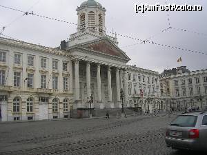 [P07] palatul ducelui de brabant » foto by superdepor
 - 
<span class="allrVoted glyphicon glyphicon-heart hidden" id="av587647"></span>
<a class="m-l-10 hidden" id="sv587647" onclick="voting_Foto_DelVot(,587647,17918)" role="button">șterge vot <span class="glyphicon glyphicon-remove"></span></a>
<a id="v9587647" class=" c-red"  onclick="voting_Foto_SetVot(587647)" role="button"><span class="glyphicon glyphicon-heart-empty"></span> <b>LIKE</b> = Votează poza</a> <img class="hidden"  id="f587647W9" src="/imagini/loader.gif" border="0" /><span class="AjErrMes hidden" id="e587647ErM"></span>