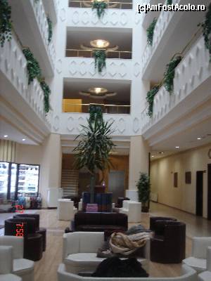 [P10] Altinyazi Hotel, Avanos; lobby » foto by crismis
 - 
<span class="allrVoted glyphicon glyphicon-heart hidden" id="av587625"></span>
<a class="m-l-10 hidden" id="sv587625" onclick="voting_Foto_DelVot(,587625,17919)" role="button">șterge vot <span class="glyphicon glyphicon-remove"></span></a>
<a id="v9587625" class=" c-red"  onclick="voting_Foto_SetVot(587625)" role="button"><span class="glyphicon glyphicon-heart-empty"></span> <b>LIKE</b> = Votează poza</a> <img class="hidden"  id="f587625W9" src="/imagini/loader.gif" border="0" /><span class="AjErrMes hidden" id="e587625ErM"></span>