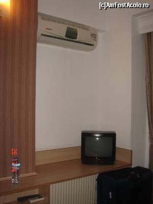 [P21] Altinyazi Hotel, Avanos; alta parte a camerei » foto by crismis
 - 
<span class="allrVoted glyphicon glyphicon-heart hidden" id="av587636"></span>
<a class="m-l-10 hidden" id="sv587636" onclick="voting_Foto_DelVot(,587636,17919)" role="button">șterge vot <span class="glyphicon glyphicon-remove"></span></a>
<a id="v9587636" class=" c-red"  onclick="voting_Foto_SetVot(587636)" role="button"><span class="glyphicon glyphicon-heart-empty"></span> <b>LIKE</b> = Votează poza</a> <img class="hidden"  id="f587636W9" src="/imagini/loader.gif" border="0" /><span class="AjErrMes hidden" id="e587636ErM"></span>