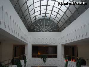 [P05] Altinyazi Hotel, Avanos; prima pe dreapta era camera noastra » foto by crismis
 - 
<span class="allrVoted glyphicon glyphicon-heart hidden" id="av587620"></span>
<a class="m-l-10 hidden" id="sv587620" onclick="voting_Foto_DelVot(,587620,17919)" role="button">șterge vot <span class="glyphicon glyphicon-remove"></span></a>
<a id="v9587620" class=" c-red"  onclick="voting_Foto_SetVot(587620)" role="button"><span class="glyphicon glyphicon-heart-empty"></span> <b>LIKE</b> = Votează poza</a> <img class="hidden"  id="f587620W9" src="/imagini/loader.gif" border="0" /><span class="AjErrMes hidden" id="e587620ErM"></span>