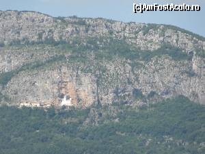 [P04] Mânăstirea Ostrog » foto by Marian Preda
 - 
<span class="allrVoted glyphicon glyphicon-heart hidden" id="av587886"></span>
<a class="m-l-10 hidden" id="sv587886" onclick="voting_Foto_DelVot(,587886,17924)" role="button">șterge vot <span class="glyphicon glyphicon-remove"></span></a>
<a id="v9587886" class=" c-red"  onclick="voting_Foto_SetVot(587886)" role="button"><span class="glyphicon glyphicon-heart-empty"></span> <b>LIKE</b> = Votează poza</a> <img class="hidden"  id="f587886W9" src="/imagini/loader.gif" border="0" /><span class="AjErrMes hidden" id="e587886ErM"></span>