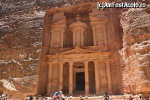 [P29] Da! Cel mai important monument din Petra:Tezaurul!  » foto by DOINITA
 - 
<span class="allrVoted glyphicon glyphicon-heart hidden" id="av588228"></span>
<a class="m-l-10 hidden" id="sv588228" onclick="voting_Foto_DelVot(,588228,17929)" role="button">șterge vot <span class="glyphicon glyphicon-remove"></span></a>
<a id="v9588228" class=" c-red"  onclick="voting_Foto_SetVot(588228)" role="button"><span class="glyphicon glyphicon-heart-empty"></span> <b>LIKE</b> = Votează poza</a> <img class="hidden"  id="f588228W9" src="/imagini/loader.gif" border="0" /><span class="AjErrMes hidden" id="e588228ErM"></span>