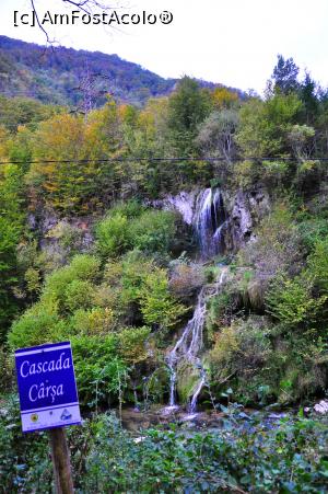 [P12] Singurul indicator pe marginea drumului care anunță că e vorba despre altă cascadă decât Bigăr, anume Cascada Cârșa » foto by Dragoș_MD
 - 
<span class="allrVoted glyphicon glyphicon-heart hidden" id="av1197528"></span>
<a class="m-l-10 hidden" id="sv1197528" onclick="voting_Foto_DelVot(,1197528,17936)" role="button">șterge vot <span class="glyphicon glyphicon-remove"></span></a>
<a id="v91197528" class=" c-red"  onclick="voting_Foto_SetVot(1197528)" role="button"><span class="glyphicon glyphicon-heart-empty"></span> <b>LIKE</b> = Votează poza</a> <img class="hidden"  id="f1197528W9" src="/imagini/loader.gif" border="0" /><span class="AjErrMes hidden" id="e1197528ErM"></span>