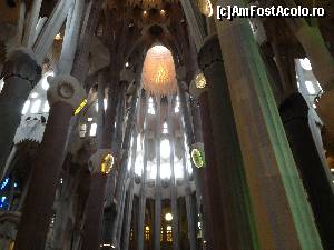 [P05] Interiorul Sagradei Familia. Imposibil de redat in cuvinte.  » foto by adynutza26
 - 
<span class="allrVoted glyphicon glyphicon-heart hidden" id="av590322"></span>
<a class="m-l-10 hidden" id="sv590322" onclick="voting_Foto_DelVot(,590322,17949)" role="button">șterge vot <span class="glyphicon glyphicon-remove"></span></a>
<a id="v9590322" class=" c-red"  onclick="voting_Foto_SetVot(590322)" role="button"><span class="glyphicon glyphicon-heart-empty"></span> <b>LIKE</b> = Votează poza</a> <img class="hidden"  id="f590322W9" src="/imagini/loader.gif" border="0" /><span class="AjErrMes hidden" id="e590322ErM"></span>