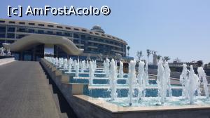 [P01] Sueno Deluxe Belek - intrarea în hotel » foto by nicole33
 - 
<span class="allrVoted glyphicon glyphicon-heart hidden" id="av839434"></span>
<a class="m-l-10 hidden" id="sv839434" onclick="voting_Foto_DelVot(,839434,17952)" role="button">șterge vot <span class="glyphicon glyphicon-remove"></span></a>
<a id="v9839434" class=" c-red"  onclick="voting_Foto_SetVot(839434)" role="button"><span class="glyphicon glyphicon-heart-empty"></span> <b>LIKE</b> = Votează poza</a> <img class="hidden"  id="f839434W9" src="/imagini/loader.gif" border="0" /><span class="AjErrMes hidden" id="e839434ErM"></span>