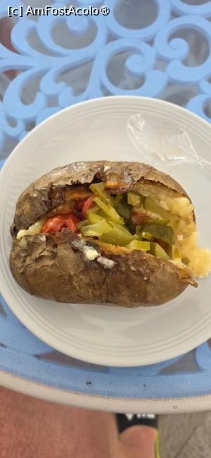 [P28] cartof copt umplut de la Sueno Avenue » foto by gioko
 - 
<span class="allrVoted glyphicon glyphicon-heart hidden" id="av1516398"></span>
<a class="m-l-10 hidden" id="sv1516398" onclick="voting_Foto_DelVot(,1516398,17952)" role="button">șterge vot <span class="glyphicon glyphicon-remove"></span></a>
<a id="v91516398" class=" c-red"  onclick="voting_Foto_SetVot(1516398)" role="button"><span class="glyphicon glyphicon-heart-empty"></span> <b>LIKE</b> = Votează poza</a> <img class="hidden"  id="f1516398W9" src="/imagini/loader.gif" border="0" /><span class="AjErrMes hidden" id="e1516398ErM"></span>