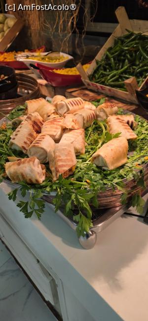 [P35] seara mexicana 2 restaurantul principal » foto by gioko
 - 
<span class="allrVoted glyphicon glyphicon-heart hidden" id="av1516405"></span>
<a class="m-l-10 hidden" id="sv1516405" onclick="voting_Foto_DelVot(,1516405,17952)" role="button">șterge vot <span class="glyphicon glyphicon-remove"></span></a>
<a id="v91516405" class=" c-red"  onclick="voting_Foto_SetVot(1516405)" role="button"><span class="glyphicon glyphicon-heart-empty"></span> <b>LIKE</b> = Votează poza</a> <img class="hidden"  id="f1516405W9" src="/imagini/loader.gif" border="0" /><span class="AjErrMes hidden" id="e1516405ErM"></span>