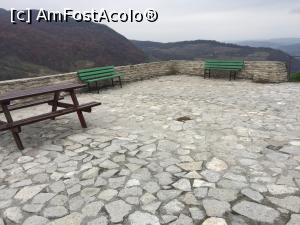 [P10] platforma in cetate cu loc de odihna si de perspectiva, unde multi turisti aleg sa pozeze » foto by Dan&Ema
 - 
<span class="allrVoted glyphicon glyphicon-heart hidden" id="av838141"></span>
<a class="m-l-10 hidden" id="sv838141" onclick="voting_Foto_DelVot(,838141,17970)" role="button">șterge vot <span class="glyphicon glyphicon-remove"></span></a>
<a id="v9838141" class=" c-red"  onclick="voting_Foto_SetVot(838141)" role="button"><span class="glyphicon glyphicon-heart-empty"></span> <b>LIKE</b> = Votează poza</a> <img class="hidden"  id="f838141W9" src="/imagini/loader.gif" border="0" /><span class="AjErrMes hidden" id="e838141ErM"></span>
