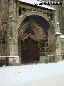 [P05] Intrarea laterală, închisă turiştilor. » foto by creivean
 - 
<span class="allrVoted glyphicon glyphicon-heart hidden" id="av43298"></span>
<a class="m-l-10 hidden" id="sv43298" onclick="voting_Foto_DelVot(,43298,17993)" role="button">șterge vot <span class="glyphicon glyphicon-remove"></span></a>
<a id="v943298" class=" c-red"  onclick="voting_Foto_SetVot(43298)" role="button"><span class="glyphicon glyphicon-heart-empty"></span> <b>LIKE</b> = Votează poza</a> <img class="hidden"  id="f43298W9" src="/imagini/loader.gif" border="0" /><span class="AjErrMes hidden" id="e43298ErM"></span>