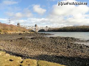 [P02] Britannia Bridge » foto by zuftim
 - 
<span class="allrVoted glyphicon glyphicon-heart hidden" id="av591296"></span>
<a class="m-l-10 hidden" id="sv591296" onclick="voting_Foto_DelVot(,591296,17998)" role="button">șterge vot <span class="glyphicon glyphicon-remove"></span></a>
<a id="v9591296" class=" c-red"  onclick="voting_Foto_SetVot(591296)" role="button"><span class="glyphicon glyphicon-heart-empty"></span> <b>LIKE</b> = Votează poza</a> <img class="hidden"  id="f591296W9" src="/imagini/loader.gif" border="0" /><span class="AjErrMes hidden" id="e591296ErM"></span>
