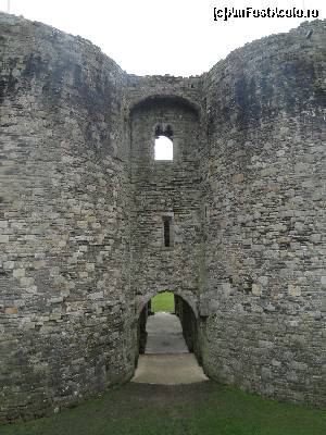[P57] Beaumaris Castle » foto by zuftim
 - 
<span class="allrVoted glyphicon glyphicon-heart hidden" id="av591351"></span>
<a class="m-l-10 hidden" id="sv591351" onclick="voting_Foto_DelVot(,591351,17998)" role="button">șterge vot <span class="glyphicon glyphicon-remove"></span></a>
<a id="v9591351" class=" c-red"  onclick="voting_Foto_SetVot(591351)" role="button"><span class="glyphicon glyphicon-heart-empty"></span> <b>LIKE</b> = Votează poza</a> <img class="hidden"  id="f591351W9" src="/imagini/loader.gif" border="0" /><span class="AjErrMes hidden" id="e591351ErM"></span>