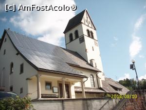 [P39] Biserica evanghelică, aflată sus, pe deal.  » foto by puiutea
 - 
<span class="allrVoted glyphicon glyphicon-heart hidden" id="av1024425"></span>
<a class="m-l-10 hidden" id="sv1024425" onclick="voting_Foto_DelVot(,1024425,18008)" role="button">șterge vot <span class="glyphicon glyphicon-remove"></span></a>
<a id="v91024425" class=" c-red"  onclick="voting_Foto_SetVot(1024425)" role="button"><span class="glyphicon glyphicon-heart-empty"></span> <b>LIKE</b> = Votează poza</a> <img class="hidden"  id="f1024425W9" src="/imagini/loader.gif" border="0" /><span class="AjErrMes hidden" id="e1024425ErM"></span>