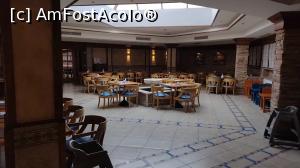 [P21] Salonul octogonal al Restaurantului Palm”s Brasserie. » foto by ovidiuyepi
 - 
<span class="allrVoted glyphicon glyphicon-heart hidden" id="av1358156"></span>
<a class="m-l-10 hidden" id="sv1358156" onclick="voting_Foto_DelVot(,1358156,18013)" role="button">șterge vot <span class="glyphicon glyphicon-remove"></span></a>
<a id="v91358156" class=" c-red"  onclick="voting_Foto_SetVot(1358156)" role="button"><span class="glyphicon glyphicon-heart-empty"></span> <b>LIKE</b> = Votează poza</a> <img class="hidden"  id="f1358156W9" src="/imagini/loader.gif" border="0" /><span class="AjErrMes hidden" id="e1358156ErM"></span>