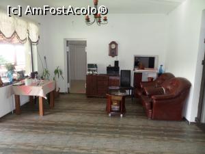 [P04] Sala de mese. » foto by Safta Radu
 - 
<span class="allrVoted glyphicon glyphicon-heart hidden" id="av1378579"></span>
<a class="m-l-10 hidden" id="sv1378579" onclick="voting_Foto_DelVot(,1378579,18024)" role="button">șterge vot <span class="glyphicon glyphicon-remove"></span></a>
<a id="v91378579" class=" c-red"  onclick="voting_Foto_SetVot(1378579)" role="button"><span class="glyphicon glyphicon-heart-empty"></span> <b>LIKE</b> = Votează poza</a> <img class="hidden"  id="f1378579W9" src="/imagini/loader.gif" border="0" /><span class="AjErrMes hidden" id="e1378579ErM"></span>
