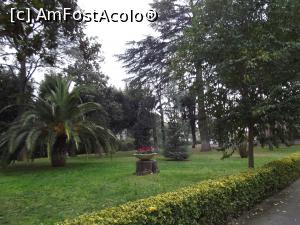 [P48] Parcul complexului Casa la Salle » foto by irinad
 - 
<span class="allrVoted glyphicon glyphicon-heart hidden" id="av839969"></span>
<a class="m-l-10 hidden" id="sv839969" onclick="voting_Foto_DelVot(,839969,18048)" role="button">șterge vot <span class="glyphicon glyphicon-remove"></span></a>
<a id="v9839969" class=" c-red"  onclick="voting_Foto_SetVot(839969)" role="button"><span class="glyphicon glyphicon-heart-empty"></span> <b>LIKE</b> = Votează poza</a> <img class="hidden"  id="f839969W9" src="/imagini/loader.gif" border="0" /><span class="AjErrMes hidden" id="e839969ErM"></span>
