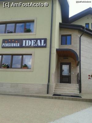 [P05]  -- <small>// FĂRĂ DESCRIERE</small> » foto by bursucicu <span class="label label-default labelC_thin small">NEVOTABILĂ</span>