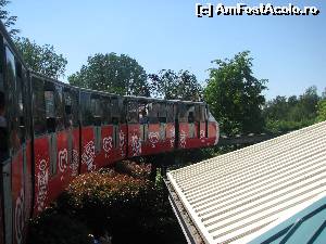 [P42] Monorail, dam o tura de parc...  » foto by Larissa
 - 
<span class="allrVoted glyphicon glyphicon-heart hidden" id="av593836"></span>
<a class="m-l-10 hidden" id="sv593836" onclick="voting_Foto_DelVot(,593836,18073)" role="button">șterge vot <span class="glyphicon glyphicon-remove"></span></a>
<a id="v9593836" class=" c-red"  onclick="voting_Foto_SetVot(593836)" role="button"><span class="glyphicon glyphicon-heart-empty"></span> <b>LIKE</b> = Votează poza</a> <img class="hidden"  id="f593836W9" src="/imagini/loader.gif" border="0" /><span class="AjErrMes hidden" id="e593836ErM"></span>