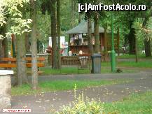 [P53] Zoo Debrecen - unul din chioşcurile de minuturi. » foto by creivean
 - 
<span class="allrVoted glyphicon glyphicon-heart hidden" id="av99472"></span>
<a class="m-l-10 hidden" id="sv99472" onclick="voting_Foto_DelVot(,99472,18083)" role="button">șterge vot <span class="glyphicon glyphicon-remove"></span></a>
<a id="v999472" class=" c-red"  onclick="voting_Foto_SetVot(99472)" role="button"><span class="glyphicon glyphicon-heart-empty"></span> <b>LIKE</b> = Votează poza</a> <img class="hidden"  id="f99472W9" src="/imagini/loader.gif" border="0" /><span class="AjErrMes hidden" id="e99472ErM"></span>