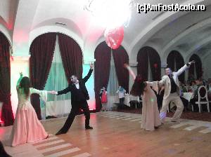 [P19] Trupa care ne-a delectate pe tot parcursul serii » foto by Aurici
 - 
<span class="allrVoted glyphicon glyphicon-heart hidden" id="av596507"></span>
<a class="m-l-10 hidden" id="sv596507" onclick="voting_Foto_DelVot(,596507,18097)" role="button">șterge vot <span class="glyphicon glyphicon-remove"></span></a>
<a id="v9596507" class=" c-red"  onclick="voting_Foto_SetVot(596507)" role="button"><span class="glyphicon glyphicon-heart-empty"></span> <b>LIKE</b> = Votează poza</a> <img class="hidden"  id="f596507W9" src="/imagini/loader.gif" border="0" /><span class="AjErrMes hidden" id="e596507ErM"></span>