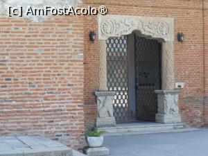[P39] Palatul Brâncovenesc de la Mogoșoaia - Ancadramentul unei uși. » foto by iulianic
 - 
<span class="allrVoted glyphicon glyphicon-heart hidden" id="av1420728"></span>
<a class="m-l-10 hidden" id="sv1420728" onclick="voting_Foto_DelVot(,1420728,18120)" role="button">șterge vot <span class="glyphicon glyphicon-remove"></span></a>
<a id="v91420728" class=" c-red"  onclick="voting_Foto_SetVot(1420728)" role="button"><span class="glyphicon glyphicon-heart-empty"></span> <b>LIKE</b> = Votează poza</a> <img class="hidden"  id="f1420728W9" src="/imagini/loader.gif" border="0" /><span class="AjErrMes hidden" id="e1420728ErM"></span>