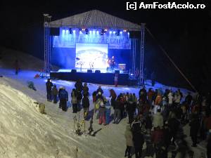 [P02] Serbarile Zapezii Vartop 2015-seara a fost ceva mai multa lume » foto by luciaoradea
 - 
<span class="allrVoted glyphicon glyphicon-heart hidden" id="av599619"></span>
<a class="m-l-10 hidden" id="sv599619" onclick="voting_Foto_DelVot(,599619,18142)" role="button">șterge vot <span class="glyphicon glyphicon-remove"></span></a>
<a id="v9599619" class=" c-red"  onclick="voting_Foto_SetVot(599619)" role="button"><span class="glyphicon glyphicon-heart-empty"></span> <b>LIKE</b> = Votează poza</a> <img class="hidden"  id="f599619W9" src="/imagini/loader.gif" border="0" /><span class="AjErrMes hidden" id="e599619ErM"></span>