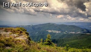 [P13] Sus pe Piatra Grăitoare » foto by Remicade
 - 
<span class="allrVoted glyphicon glyphicon-heart hidden" id="av770821"></span>
<a class="m-l-10 hidden" id="sv770821" onclick="voting_Foto_DelVot(,770821,18142)" role="button">șterge vot <span class="glyphicon glyphicon-remove"></span></a>
<a id="v9770821" class=" c-red"  onclick="voting_Foto_SetVot(770821)" role="button"><span class="glyphicon glyphicon-heart-empty"></span> <b>LIKE</b> = Votează poza</a> <img class="hidden"  id="f770821W9" src="/imagini/loader.gif" border="0" /><span class="AjErrMes hidden" id="e770821ErM"></span>