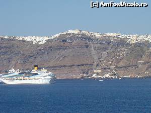 [P26] Santorini » foto by AlexS
 - 
<span class="allrVoted glyphicon glyphicon-heart hidden" id="av601951"></span>
<a class="m-l-10 hidden" id="sv601951" onclick="voting_Foto_DelVot(,601951,18165)" role="button">șterge vot <span class="glyphicon glyphicon-remove"></span></a>
<a id="v9601951" class=" c-red"  onclick="voting_Foto_SetVot(601951)" role="button"><span class="glyphicon glyphicon-heart-empty"></span> <b>LIKE</b> = Votează poza</a> <img class="hidden"  id="f601951W9" src="/imagini/loader.gif" border="0" /><span class="AjErrMes hidden" id="e601951ErM"></span>