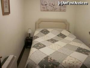 [P17] Ellarbeck Cottage - dormitorul matrimonial. Mic dar comod...  » foto by ariciu*
 - 
<span class="allrVoted glyphicon glyphicon-heart hidden" id="av607588"></span>
<a class="m-l-10 hidden" id="sv607588" onclick="voting_Foto_DelVot(,607588,18223)" role="button">șterge vot <span class="glyphicon glyphicon-remove"></span></a>
<a id="v9607588" class=" c-red"  onclick="voting_Foto_SetVot(607588)" role="button"><span class="glyphicon glyphicon-heart-empty"></span> <b>LIKE</b> = Votează poza</a> <img class="hidden"  id="f607588W9" src="/imagini/loader.gif" border="0" /><span class="AjErrMes hidden" id="e607588ErM"></span>
