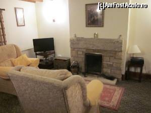 [P06] Ellarbeck Cottage - livingul.  » foto by ariciu*
 - 
<span class="allrVoted glyphicon glyphicon-heart hidden" id="av607577"></span>
<a class="m-l-10 hidden" id="sv607577" onclick="voting_Foto_DelVot(,607577,18223)" role="button">șterge vot <span class="glyphicon glyphicon-remove"></span></a>
<a id="v9607577" class=" c-red"  onclick="voting_Foto_SetVot(607577)" role="button"><span class="glyphicon glyphicon-heart-empty"></span> <b>LIKE</b> = Votează poza</a> <img class="hidden"  id="f607577W9" src="/imagini/loader.gif" border="0" /><span class="AjErrMes hidden" id="e607577ErM"></span>