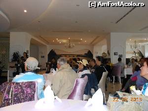 [P04] Întâlnirea AFA - bis 2015 - Macedonia, membrii AFA la prezentarea programelor de excursii cu plecare de la Izgrev Hotel Spa & Aquapark Struga.  » foto by iulianic
 - 
<span class="allrVoted glyphicon glyphicon-heart hidden" id="av662024"></span>
<a class="m-l-10 hidden" id="sv662024" onclick="voting_Foto_DelVot(,662024,18234)" role="button">șterge vot <span class="glyphicon glyphicon-remove"></span></a>
<a id="v9662024" class=" c-red"  onclick="voting_Foto_SetVot(662024)" role="button"><span class="glyphicon glyphicon-heart-empty"></span> <b>LIKE</b> = Votează poza</a> <img class="hidden"  id="f662024W9" src="/imagini/loader.gif" border="0" /><span class="AjErrMes hidden" id="e662024ErM"></span>