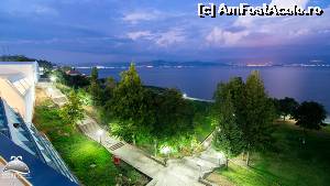[P04] Izgrev Resort, Spa & Aquapark, Struga, Ohrid - vedere spre lac, seara. Să vedeţi NOAPTEA! :)  » foto by Admin
 - 
<span class="allrVoted glyphicon glyphicon-heart hidden" id="av608000"></span>
<a class="m-l-10 hidden" id="sv608000" onclick="voting_Foto_DelVot(,608000,18234)" role="button">șterge vot <span class="glyphicon glyphicon-remove"></span></a>
<a id="v9608000" class=" c-red"  onclick="voting_Foto_SetVot(608000)" role="button"><span class="glyphicon glyphicon-heart-empty"></span> <b>LIKE</b> = Votează poza</a> <img class="hidden"  id="f608000W9" src="/imagini/loader.gif" border="0" /><span class="AjErrMes hidden" id="e608000ErM"></span>
