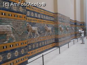 [P13] Muzeul Pergamon, Berlin. Calea Procesiunilor din anticul Babilon. Friza cu lei. » foto by mihaelavoicu
 - 
<span class="allrVoted glyphicon glyphicon-heart hidden" id="av1207634"></span>
<a class="m-l-10 hidden" id="sv1207634" onclick="voting_Foto_DelVot(,1207634,18249)" role="button">șterge vot <span class="glyphicon glyphicon-remove"></span></a>
<a id="v91207634" class=" c-red"  onclick="voting_Foto_SetVot(1207634)" role="button"><span class="glyphicon glyphicon-heart-empty"></span> <b>LIKE</b> = Votează poza</a> <img class="hidden"  id="f1207634W9" src="/imagini/loader.gif" border="0" /><span class="AjErrMes hidden" id="e1207634ErM"></span>