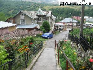 [P21] 21. Spre ieșirea din așezământ, sus, de pe trepte se vede o parte a satului Nămăiești » foto by doinafil
 - 
<span class="allrVoted glyphicon glyphicon-heart hidden" id="av693832"></span>
<a class="m-l-10 hidden" id="sv693832" onclick="voting_Foto_DelVot(,693832,18265)" role="button">șterge vot <span class="glyphicon glyphicon-remove"></span></a>
<a id="v9693832" class=" c-red"  onclick="voting_Foto_SetVot(693832)" role="button"><span class="glyphicon glyphicon-heart-empty"></span> <b>LIKE</b> = Votează poza</a> <img class="hidden"  id="f693832W9" src="/imagini/loader.gif" border="0" /><span class="AjErrMes hidden" id="e693832ErM"></span>