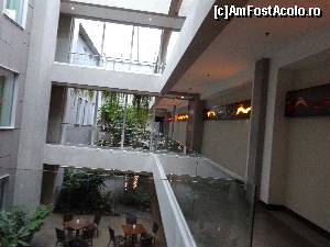 [P51] holurile spre camere la hotelul Isla Verde » foto by grecudoina
 - 
<span class="allrVoted glyphicon glyphicon-heart hidden" id="av609850"></span>
<a class="m-l-10 hidden" id="sv609850" onclick="voting_Foto_DelVot(,609850,18270)" role="button">șterge vot <span class="glyphicon glyphicon-remove"></span></a>
<a id="v9609850" class=" c-red"  onclick="voting_Foto_SetVot(609850)" role="button"><span class="glyphicon glyphicon-heart-empty"></span> <b>LIKE</b> = Votează poza</a> <img class="hidden"  id="f609850W9" src="/imagini/loader.gif" border="0" /><span class="AjErrMes hidden" id="e609850ErM"></span>