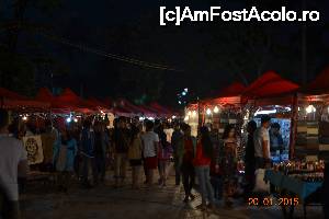 [P27] night market, vientiane » foto by andreea72
 - 
<span class="allrVoted glyphicon glyphicon-heart hidden" id="av697198"></span>
<a class="m-l-10 hidden" id="sv697198" onclick="voting_Foto_DelVot(,697198,18274)" role="button">șterge vot <span class="glyphicon glyphicon-remove"></span></a>
<a id="v9697198" class=" c-red"  onclick="voting_Foto_SetVot(697198)" role="button"><span class="glyphicon glyphicon-heart-empty"></span> <b>LIKE</b> = Votează poza</a> <img class="hidden"  id="f697198W9" src="/imagini/loader.gif" border="0" /><span class="AjErrMes hidden" id="e697198ErM"></span>